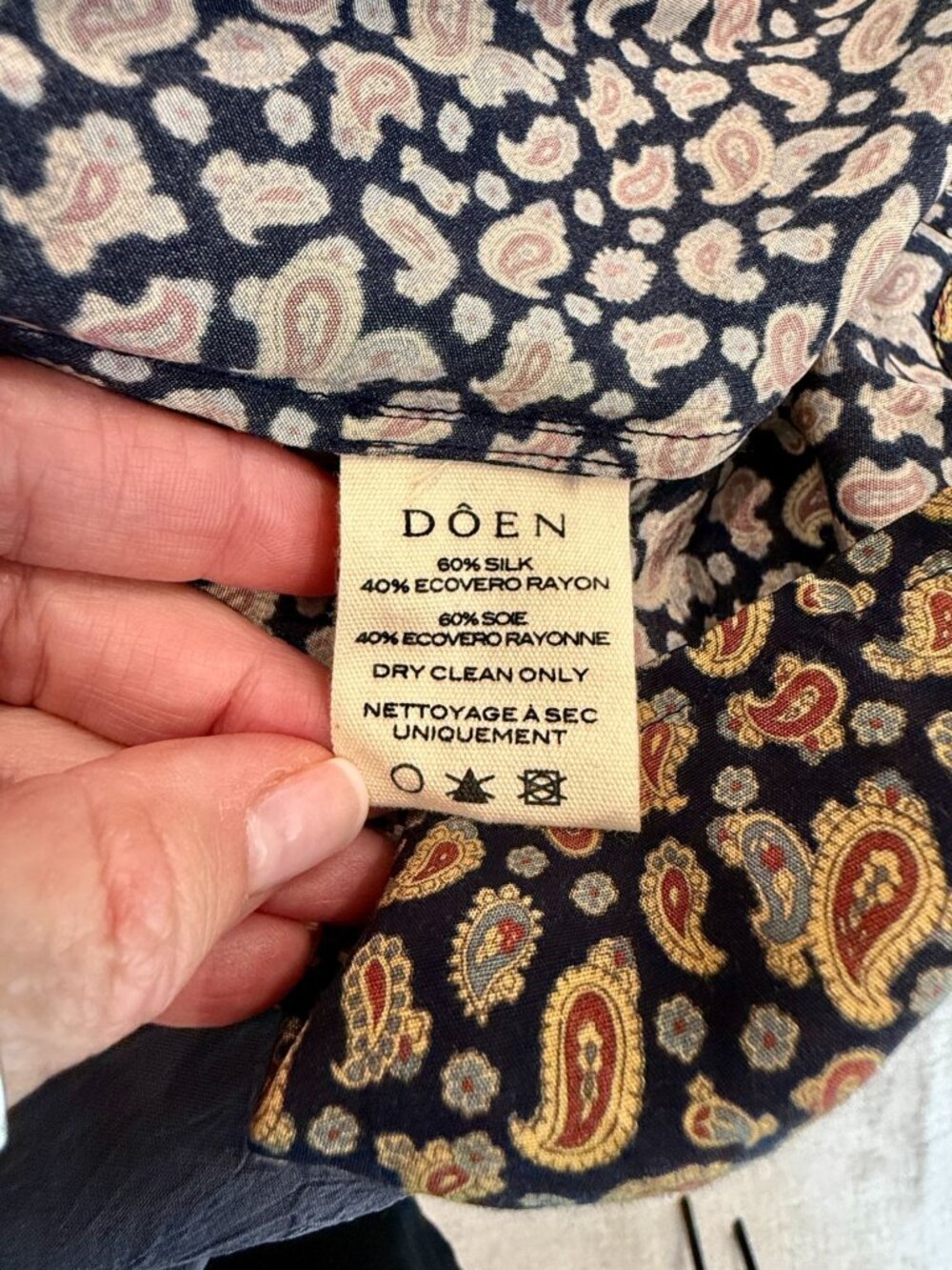 Dôen Candace Top in Villette Paisley, Silk - size S - Picture 5 of 8